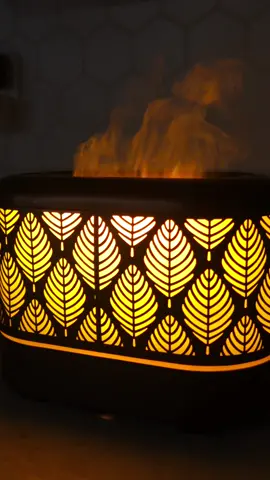 super cute essential oil diffuser from the tiktok shops 🥰🌅 #gifted (diffuser is not snap activated) #fallinlovewithbeauty #maci #macicn #essentialoil #essentialoildiffuser #diffuser #homemusthaves #halloweendecor #christmas2023 #decor #decoration #christmasdecor #halloweendecor