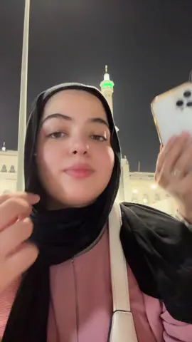 if you haven’t tried al baik you need to!! #fyp#foryou#umrah#mecca#saudiaarabia#saudiarabia🇸🇦#kabbah#albaik#muslim#ArabTikTok#arab#viral#jeddah#fypシ 