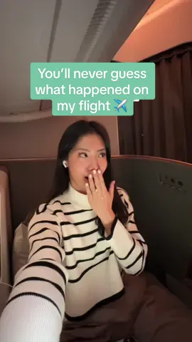 You’ll NEVER guess what happened on my flight 😱 #singapore #travel #international 