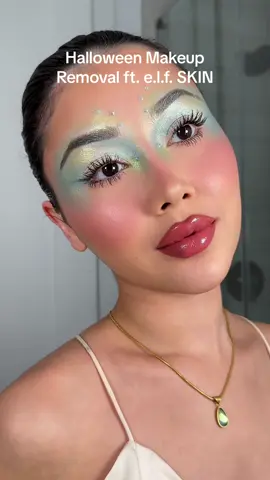 Seriously effective skincare #elfpartner - How to easily remove Halloween makeup with @e.l.f. Cosmetics e.l.f. Off Makeup Remover! #elfoff #elfskin #halloweenmakeup #makeuplooks❤️ #halloweenmakeup #halloweenmakeuplook #halloweenmakeupinspo #halloweenmakeupideas #getunreadywme #getunreadywithmenightroutine 