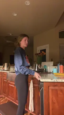 Dont look at my feet