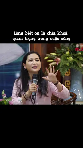 Lòng biết ơn là một trong những chìa khoá quan trọng để thay đổi cuộc sống này.  #tusachnhansohoc #LearnOnTikTok #nhansohoc #TikTokAwardsVN2023 #ledoquynhhuong #xuhuong #viral #longbieton 