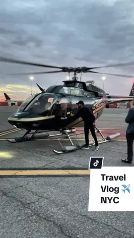 Antwoorden op @E E F bizar dit 😳 reisvlog naar New York! ✈️  stay tuned voor elke dag vlogs hier 🇺🇸 Modellenwerk Amerika 