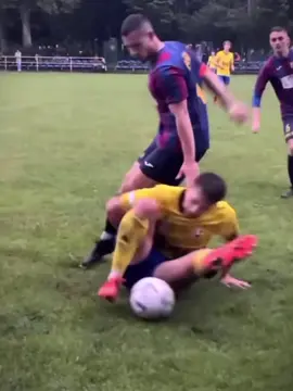 ☠️☠️☠️#brexit #tackle #dribbling #defending #football #fy #viral #badtackle 