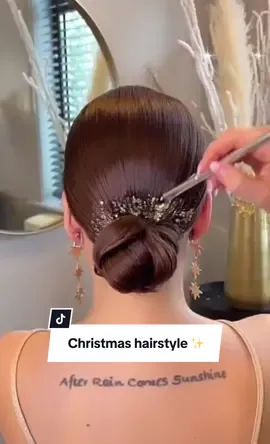 Glitter mixed with gel makes your hairstyles pop ✨🌟 @GlitterEcoLovers  #hairglitter#fyp #fyphairstyle#glitterhairstyle#hairglitter#ecoglitter#bridalhairstyle 