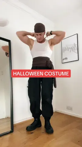 Easy costume idea for guys this Halloween: pirate 🏴‍☠️ 👀 #fypシ #xyzcba #mensfashion #fashion #halloween #costume 