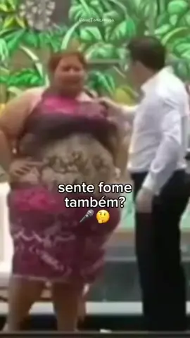 eu sinto uma fome desgramada . #meme #quilosmortais 