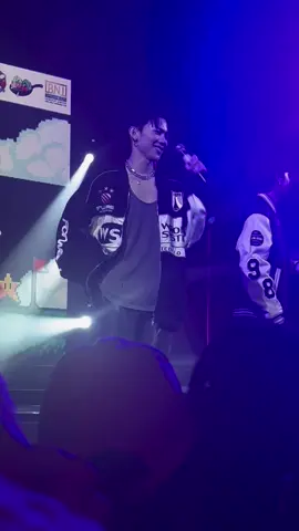 ไม่ focus ใครใดๆเพราะกล้องไหลตลอด 🩷🫶🏻 #pluggy_perses #perses 