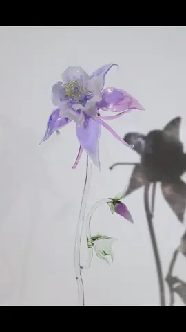 Glass flower #glassart #glassblowing #glassblower #ampworking #DIY #fyp #foryoupage #glass #glassartist #art #artist #coloradoglass #hotglass #blownglass #artgalss