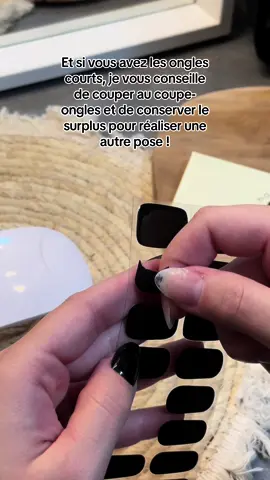 Faire sa manucure en gel soi-même, à la maison en 10 min chrono ? C’est possible voici ma solution !  Les bandes UV GeeliHouse 💅 -10% avec le code GEELI10 🎁