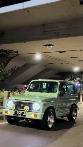 udah kalcer belom senggol dong😁.                          #jimny #90s #go90s #kalcerculture #kalcer #jimnykatana #jimnykatanaindonesia #jimnykatanamodifikasi #jimnygram #katanasquad #katana #katanasuzuki 
