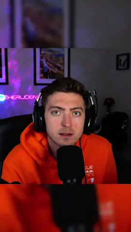 Lewis Hamilton with the savvy move! #f1 #formula1 #racing #f123 #simracing #gaming #f1tiktok #f1game 