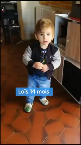 quand on vous dit qu'un enfant peut communiquer avant d'avoir acquis la parole , c'est vrai ! Loïs avait 14 mois , et savait signer où été son papa , ce qui le rassuré. je pouvais également le rassurer en lui redisant quand il le réclamé.  et vous avez vous signez avec vos bébés ? #bebesigne #signeavecbebe #bebe #parents 