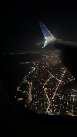 I’ve taken a million trips and every time I flew back home it left me feeling speechless. This time, I felt a feeling in the pit of my stomach that Chicago no longer home feels like where I want to be): 