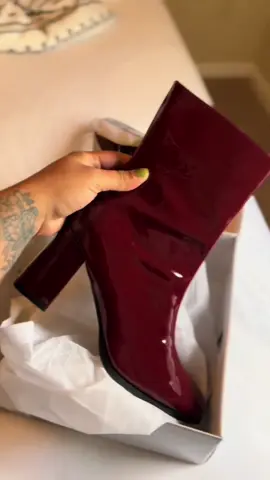 Cherry red boots 🍒 #tiktoksrilanka🇱🇰 #fyp #newarrivals #srilanka #viral #evitca #chunkyboots 