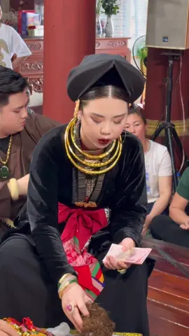 Thủ Điện Tiên Chúa , Phố Vị Thánh Tiên 🙏🏻 #LêOanh #phố_vị_chúa_bà #chúa_bà_thủ_điện #tín_ngưỡng_thờ_mẫu #hầu_đồng_việt_nam 