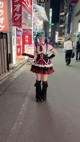 誰か私と一緒に踊って🥲
