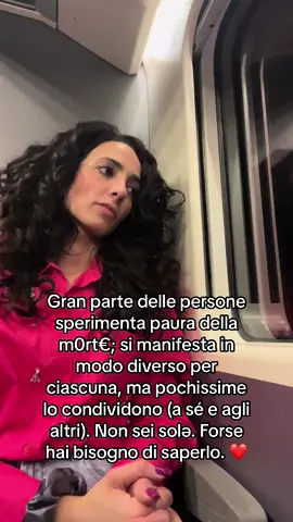 Una delle cose che mi ha aiutata di più in questi anni, è sapere che non fossi sola in questa esperienza di terrore. #fobia #tanatofobia #perte #neiperte #salutementale 