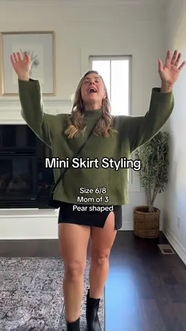 Here for the mini skirt styling!! Make sure to wear a more cropped shirt if youre pear shaped ❤️ #miniskirtoutfit #miniskirttrend #size6 #size8  #MomsofTikTok #momlife #casualoutfits #outfitideas 