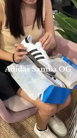 Jennie made me buy this ✨ #fyp #fypシ #foryou #viral #adidassamba #adidasph #footlockerph #shoetok #jennieblackpink 
