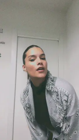 Fit check del venerdi sera 🩶 #fitcheck #outfitideas #outfitinspo 