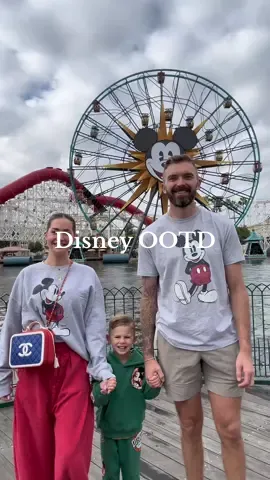 DAY TWO AT THE HAPPIEST PLACE ON EARTH 🥹🎡❤️✨ #fyp #viral #OOTD #outfitideas #outfitinspo #family #disney #disneyland #mom #MomsofTikTok #momlife #disneylandoutfit 