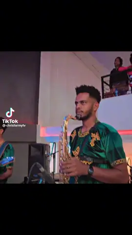 መጣ ቤቴን አንኳኳ  ገብቶ ጩኸቴን ሰማ ተቀየረ ሐዘን በደስታ ሲጠጋጋኝ ይሔ ደግ ጌታ