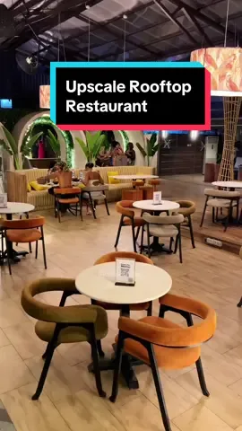 It’s Friday night in Lagos and you’re looking for a cool spot to lounge on the Island, go to @mood.lagos . An upscale rooftop restaurant located in the heart of Lekki Phase 1 This place is such a vibe, it’s the perfect spot to relax and enjoy a vibrant atmosphere. It’s very instagrammable and picture friendly!  They offer a variety of meals and we had the penne pasta, tacos and dessert. You can also enjoy the finest selection of cocktails and mocktails. Btw they have outdoor and indoor seating options.  We had: Tacos Beef and chicken - N6,000 each  Brownie - N6,000 Tostones (double fried crispy plantain) - N3,000 Creamy Herb Pasta Chicken - N9,000 Habiscus Spinlet - N8,500 Pink on Black Margarita - N8,000 Note 7.5% Vat  They also offer delivery on the Island and other select locations.  Be sure to pull up With your crew, definitely stop by!  LOCATION: Roof terrace Lennox Mall, Plot 2/3 Block A10, Admiralty Way Lekki Phase 1, Lagos Nigeria  Mon - Sun: 2pm - 2am  Tag @seeelagos #seeelagos on your visit