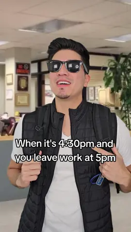 This process starts earlier on Fridays, but 4:30pm thoughout the week 😂 ib: @Marley #clockout #dayoff #workhumor 
