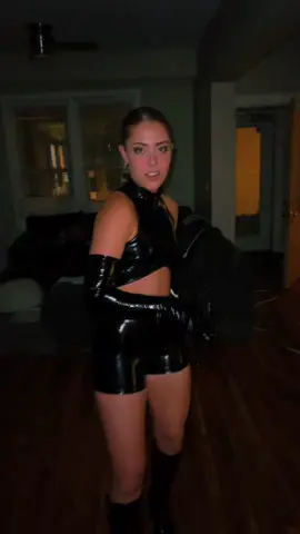 wheres my batman? #catwomen 