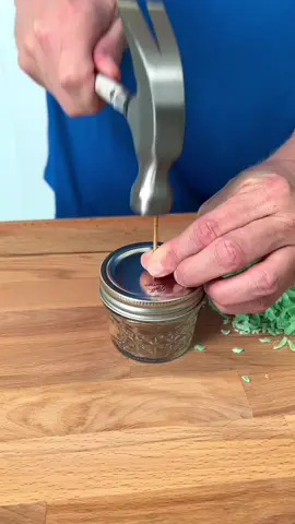 Easy tips and tricks for easier everyday life #tipsandtricks #household #easytips #lifehacks #householdhacks #KitchenHacks #Home 