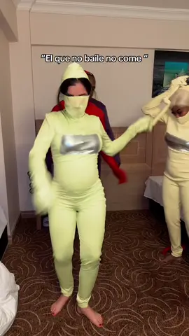 😂@Deiby Ruiz @Mira a kriipi @LAJESU 