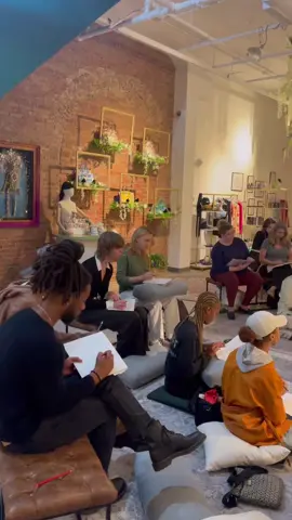 Saying it as it is. We sit in a circle and enjoy quiet drawing, back to the basics for artists of all levels #fyp #tattooshop #livefiguredrawing #lifedrawingclass #livedrawingnewyork #figuredrawingclass #nycdrawing 