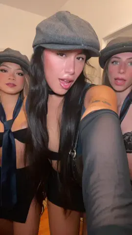 roomie costume #lastminutecostume #diycostumes #triocostume #halloween @Chloe Victoria @Danielle 