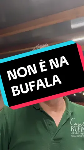 Una delle cose piu buone del mondo è mangiare il pomodoro condito poi accompagnato dalla bufala e che te lo dico a fa..!#chefrufini #rufinidal1963 #neiperte #pizza #pizzatime #discoverychannel #gamberorosso 