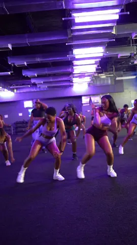 HOUSTON & DALLAS 10/28 & 10/29‼️ TAG YOUR WORKOUT PARTNER IN THE COMMENTS WHO YOU WOULD TRY THIS WITH 🍑🥳 Name another twerk fitness class hotter than @twerkandsweat !! I’ll wait ⏰  Either way we pulling up to HOUSTON, DALLAS, BIRMINGHAM, ATL, & DMV area‼️ 🚨TWERK FITNESS CITY TOUR🚨 HOUSTON - OCTOBER 28 @queenscompound  1:00-2:00PM DALLAS - OCTOBER 29  @kumbaladancestudio  12:30-2:00PM BIRMINGHAM - NOV 3RD @wykeriasdancestudio  7:00-8:30PM ATLANTA - NOV 4TH @theloftatlanta  11:30AM-12:30PM DMV - NOV 11TH 12:00-1:00PM 📲 CLICK link in bio to find your city & register for next cclass 🩷 #houstonfitness #dallasfitness #atlfitness #thingstodoinhouston #thingstodoindallas #houston #dallas #twerknsweat #dancefitness #twerkfitness #cardio #dancecardio #twerk #twerkfit #funworkout #groupfitnessinstructor #atlfitness