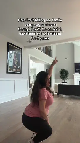 THE AWKWARDNESS. Please tell me I'm not alone #pregnantlife #pregnanttiktok #pregnancyannouncement #mamatobe #newmom #fyp 