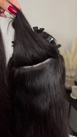 Extensions Genius weft, extrêmement fines et invisibles🩷 120g | 60cm ✨ #russianhair #hairextensions #geniusweft #invisibleextensions #hairstyles 