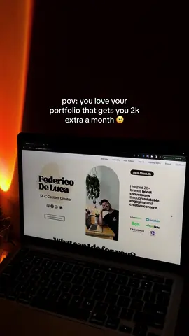 my toxic trait? revamping my portfolio literally every week. it’s my gateaway to inbounds, collabs, and financial freedom. soo🤝🤍🫶🏼 #ugcportfolio #ugcportfolioexample #ugccreator #ugcmarketing 