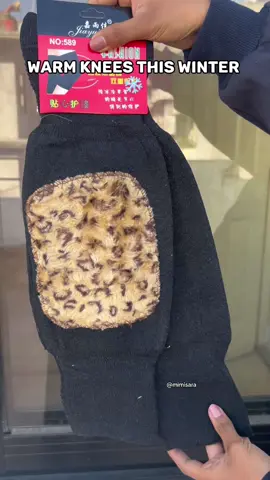 Warm knees this Wjnter ❄️ #fypシ゚viral #goviral #knees #winter #kneepad 