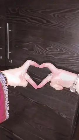 Me and my sis@😍Ｍυ𝘀Ꮶαñ√Ƙʜα𝕹😍 ##foryou #foryoupage #fyp #handvideo #tiktok 