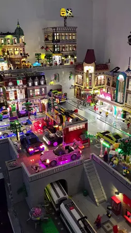 Saturday night city vibes 🙌 #legomoc #legobuild #legocity #legotiktok #lego #legofan #legocollector 