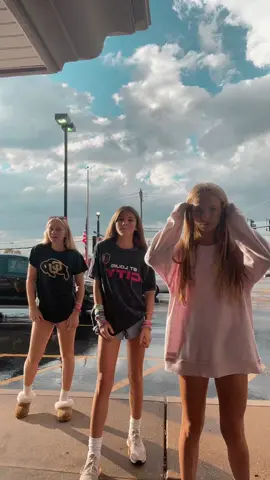 DRAFT FROM YESTERDAY #fyp #viral #togood #whattheblicky #💗💗💗💗💗💗💗💗💗💗💗❤️ #better #pretty #anime #dance #dancing #dances #fastfood 