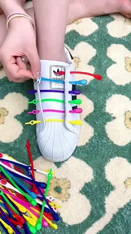 If you always have trouble tying your shoelaces...#fyp #shoelace #tiktokmademebuyit #shoes