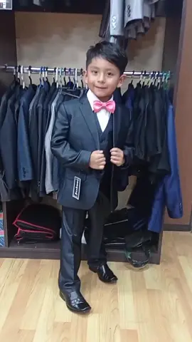 @Matthew 🐥👨‍👩‍👦 # modelos unicos# terno # promocion# modernos #alquiler #villa el salvador # for You 