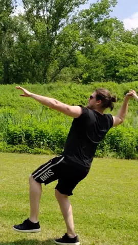Farthest distance axe throw - 40.10 metres (132.56 ft) by Simone Freddi 🇮🇹  #guinnessworldrecords #axethrower 