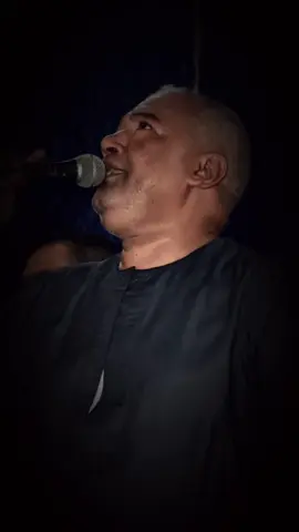 ياسر رشاد عشره مين ✊🏻💔 #تصميمي_explore_fypシ  #حلات_واتس #ياسر_رشاد🎸🎤 