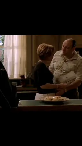 😇 #furiogiunta #furiogiuntasopranos #furiogiuntaedit #carmelasoprano #carmelasopranoedit #tonysoprano #anılemredaldalb #thesopranos #thesopranosedit 