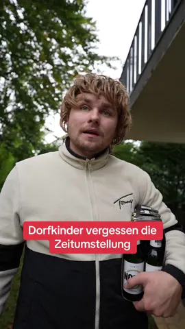 Wenn Dorfkinder die Zeitumstellung vergessen 😂 #dorfkinder #dorf #zeitumstellung #nikolaj #promilleweg 
