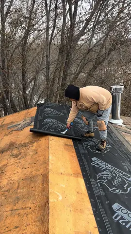 #roofing#indegenousbuilders #thunderlakecontracking #roofthings #indegenous 